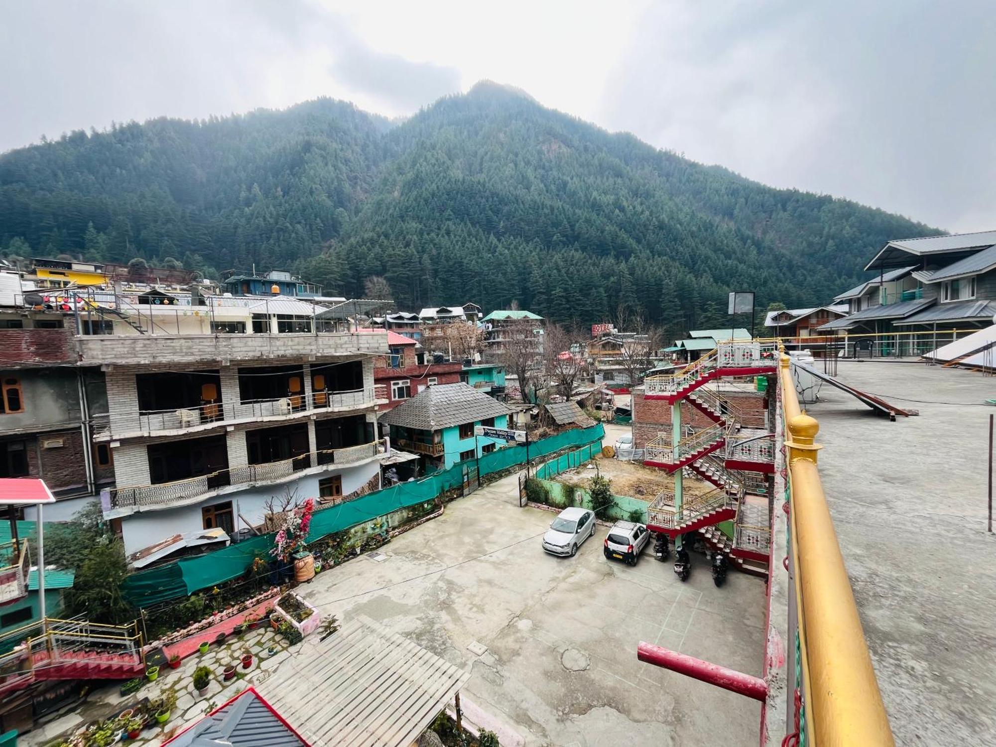 Hotel Dream Valley Kasol #Near Mall Road #River View #Parking #Gaming Zone #Open Terrace #Restaurant Extérieur photo