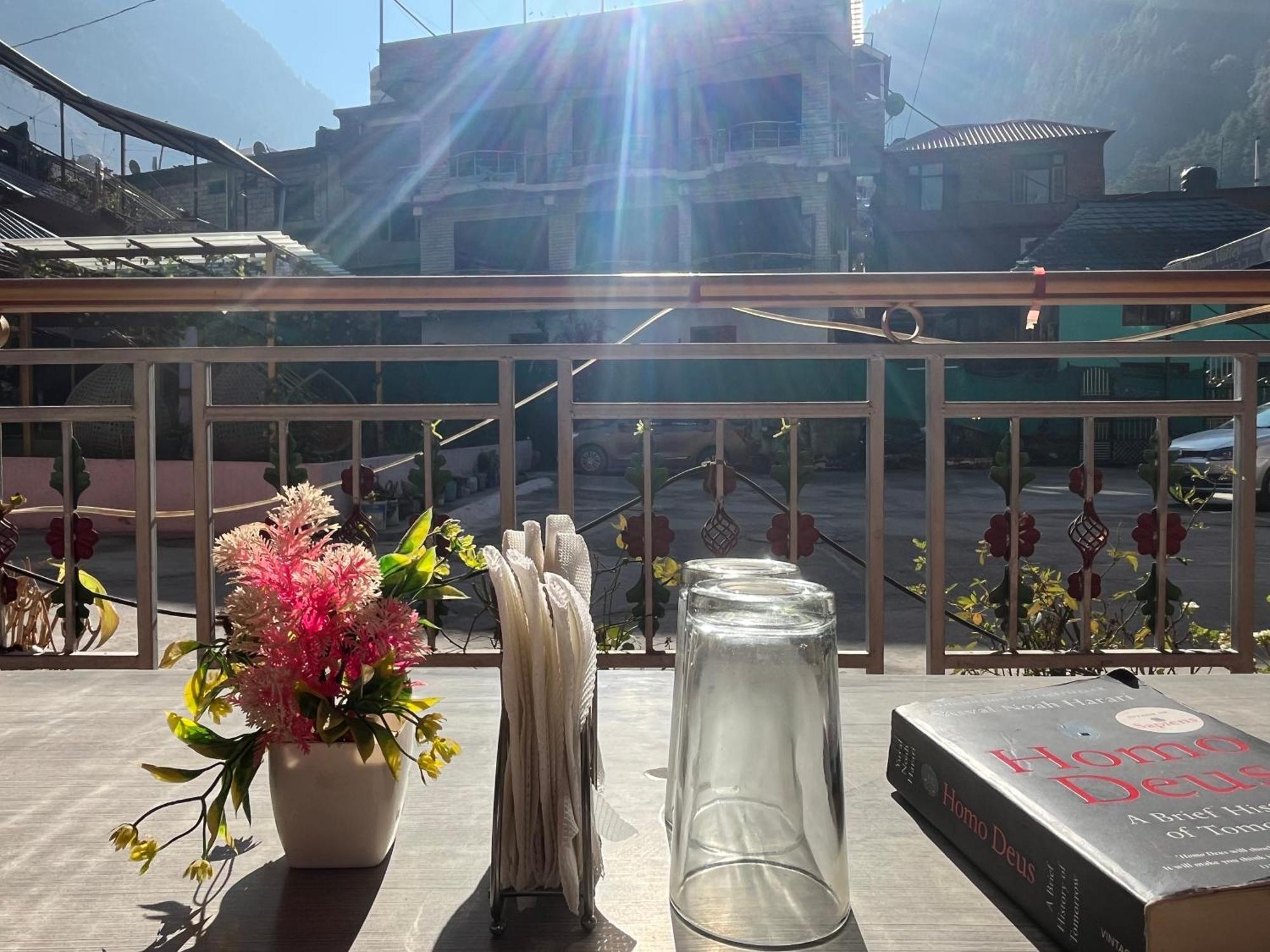 Hotel Dream Valley Kasol #Near Mall Road #River View #Parking #Gaming Zone #Open Terrace #Restaurant Extérieur photo