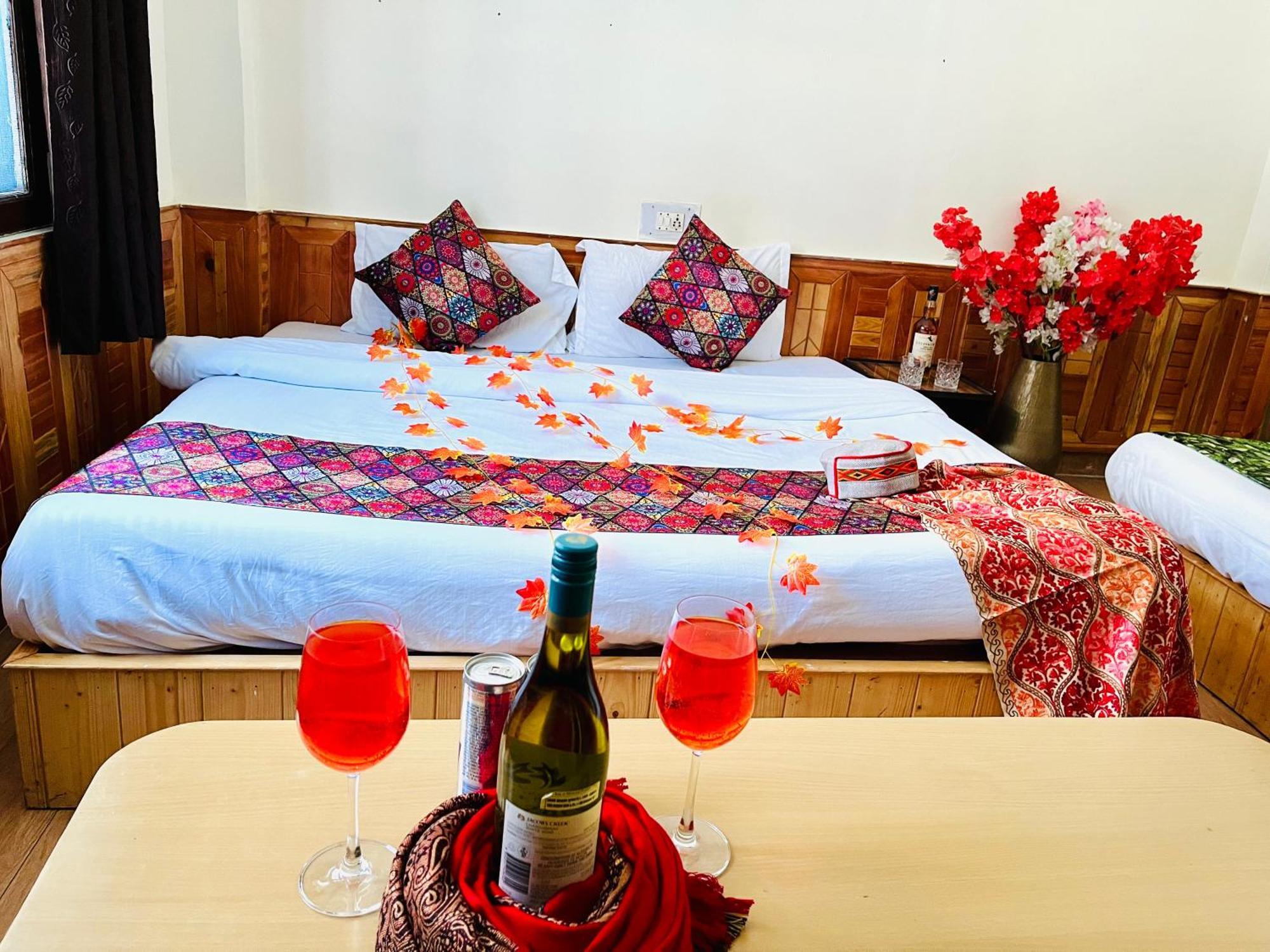 Hotel Dream Valley Kasol #Near Mall Road #River View #Parking #Gaming Zone #Open Terrace #Restaurant Extérieur photo