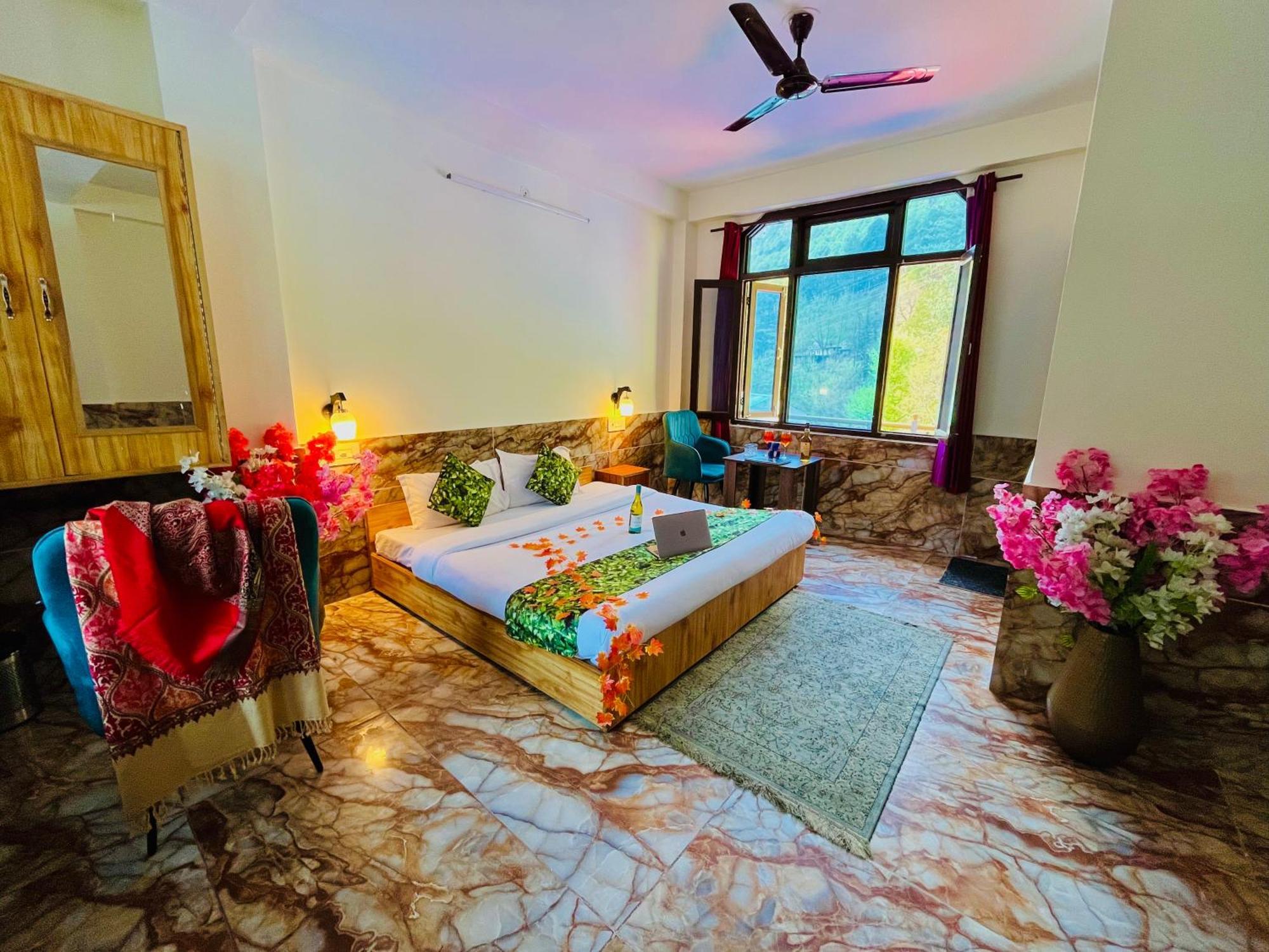 Hotel Dream Valley Kasol #Near Mall Road #River View #Parking #Gaming Zone #Open Terrace #Restaurant Extérieur photo